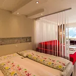 Cristal-6 By Interhome アパート